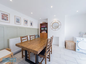 DINING ROOM- click for photo gallery
